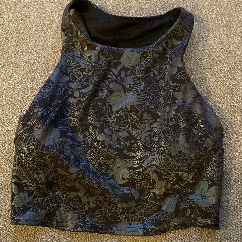 Lululemon Invigorate Training Tank size 6